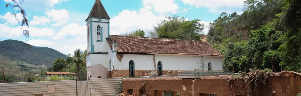 Comunicação De Território Da Extinta Fundação Renova